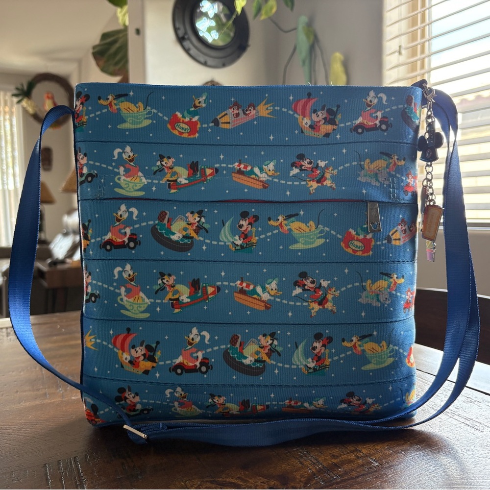 ₊ ⊹ Disney Ride characters Harveys Crossbody bag ⊹ ࣪ ˖